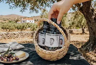 Почему оливковое масло продают и в стекле, и в пластике – и какая упаковка на самом деле лучше